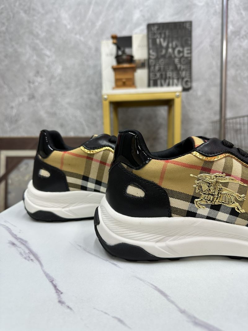 Burberry Low Shoes